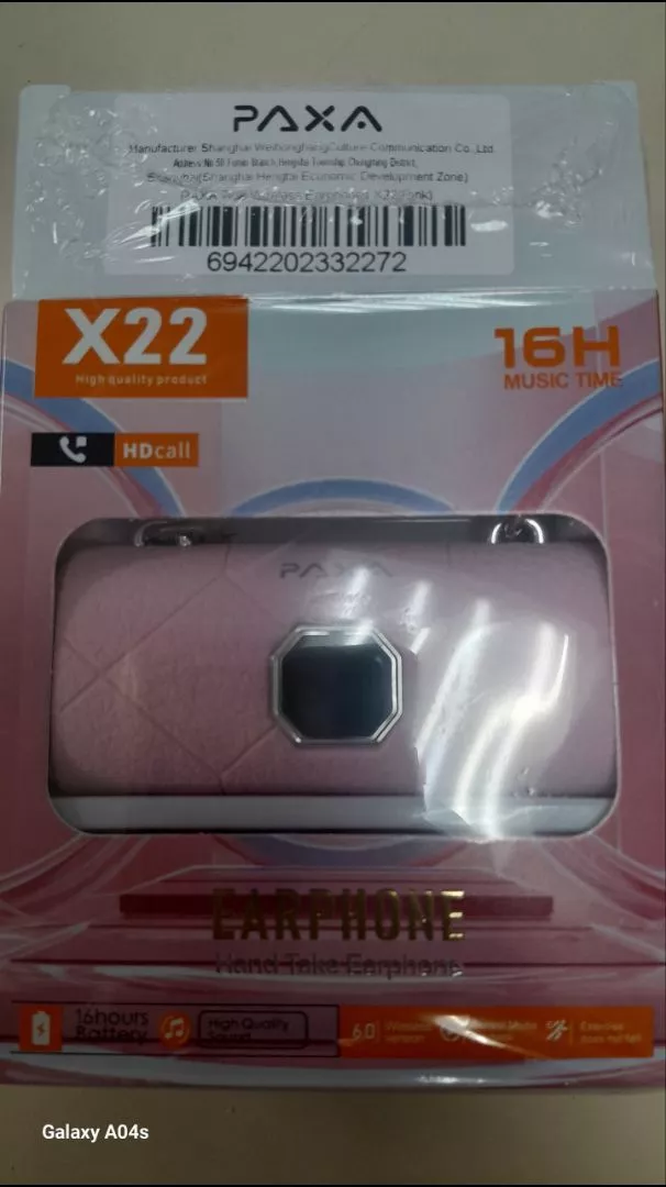 Fone clip borboleta em foto de cliente 8